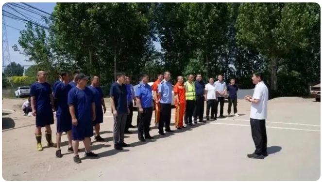 以練筑防!大興區(qū)魏善莊鎮(zhèn)組織開展防汛應(yīng)急專項(xiàng)演練活動