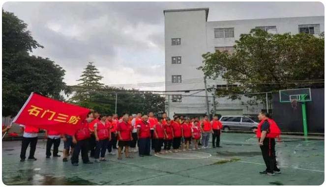 全力防汛備汛!白云石門舉行防汛轉(zhuǎn)移應(yīng)急演練